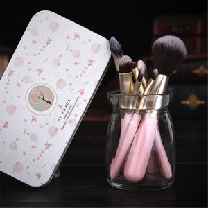 7pcs Makeup Brushes Set Wooden Handle Blusher Foundation Eyeshadow Eyeliner Brush Comestic Kit