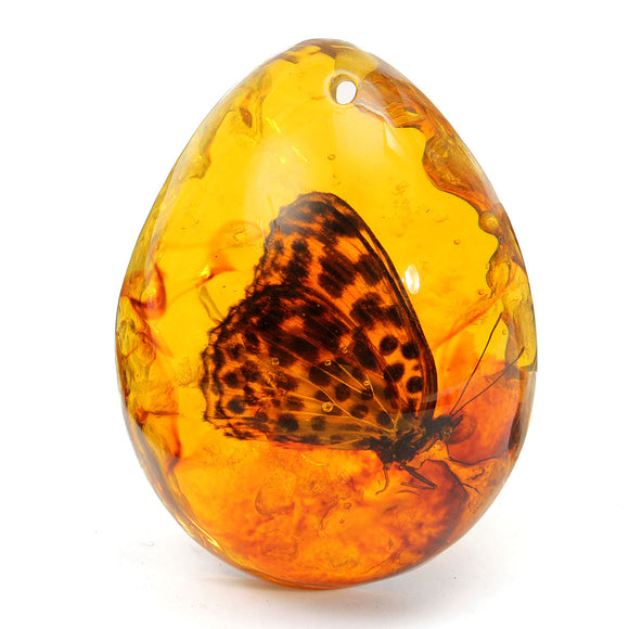 Butterfly Amber Resin Amber Butterfly Insect Stone Pendant Necklace Gift Decorations