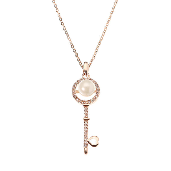 Sweet Rose Gold Plated Artificial Pearl Inlay Heart Key Pendant Shiny Zircon Necklace For Women