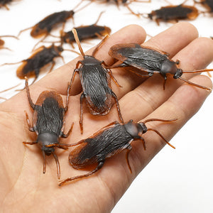 1pcs Prank Funny Trick Joke Toys Lifelike Model Simulation Fake Cockroach Toys Kids Children Props