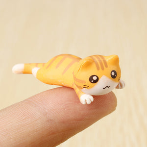 Tiny Q 4CM Little Poor Cat Mini Ornament Articles