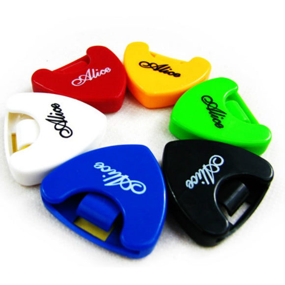 1x Portable Plactic Guitar Pick Plectrum Holder Case Box