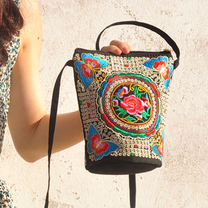 Women Embroidered National Style Crossbody Bag