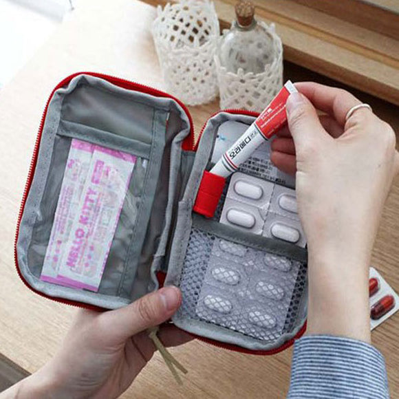 Travel Portable First Aid Emergency Medicine Bag Outdoor Pill Storage Bag Survival Organizer