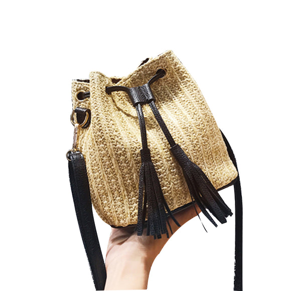 Women Leisure Straw Bag Chic Bucket Bag Crossbody Bag Shoulder Bag